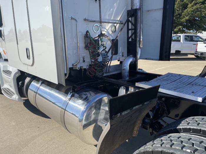 2019 Peterbilt 579-12