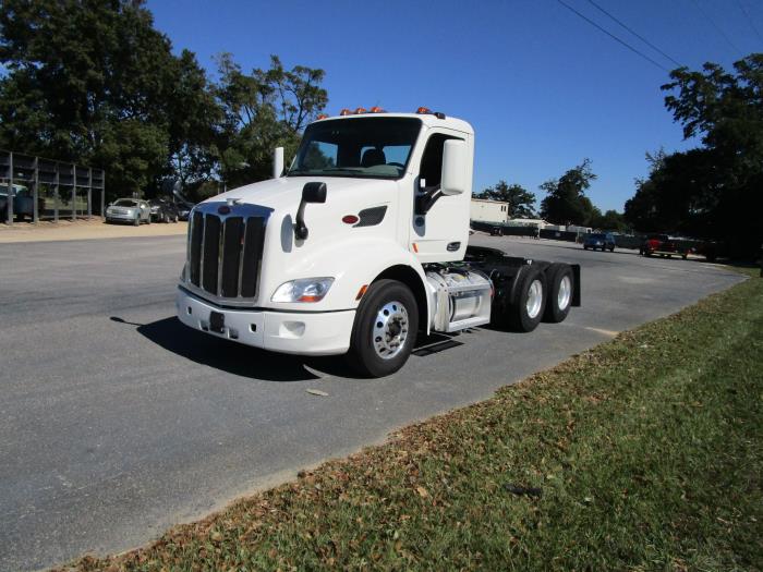 2019 Peterbilt 579-2