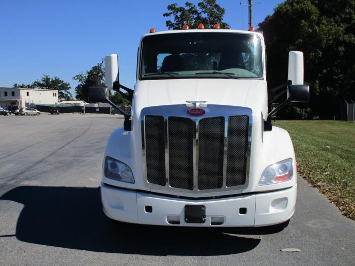 2019 Peterbilt 579-3
