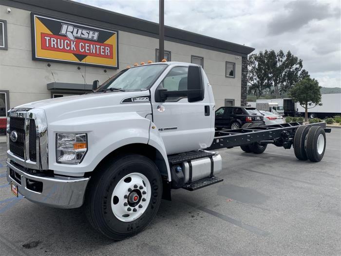 2024 Ford F-650-1