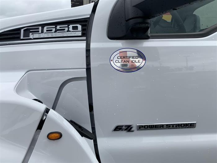 2024 Ford F-650-9