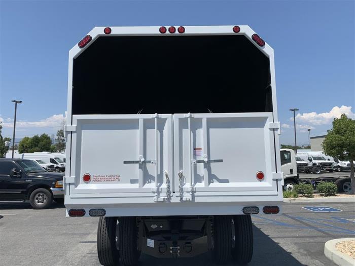 2024 Ford F-650-4