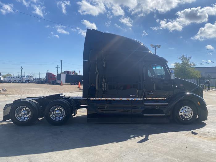 2024 Peterbilt 579-9