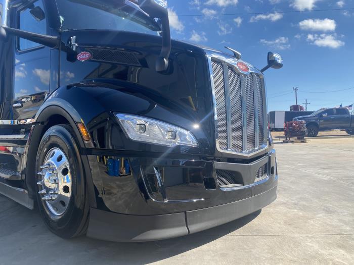 Peterbilt 579 aftermarket deals bumper