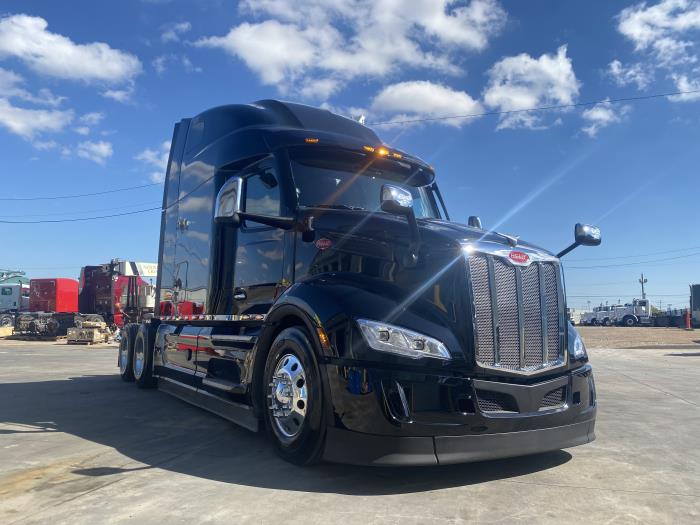 2024 Peterbilt 579-12
