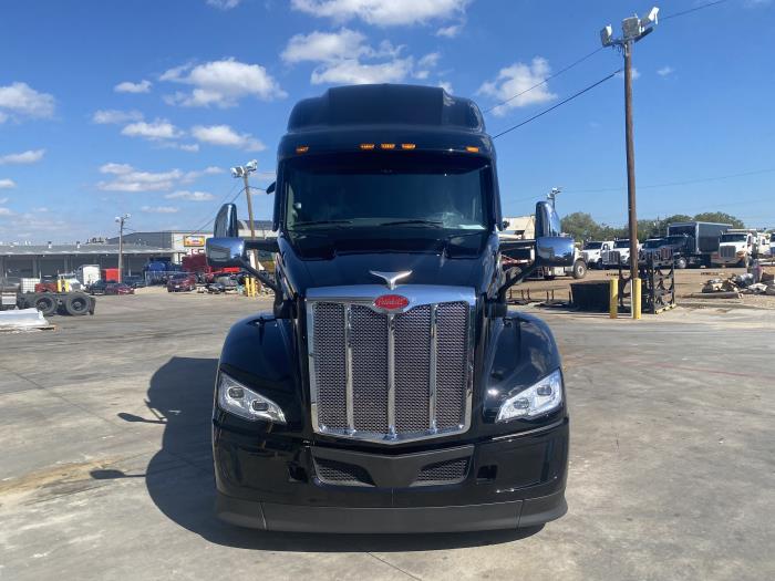 2024 Peterbilt 579-13