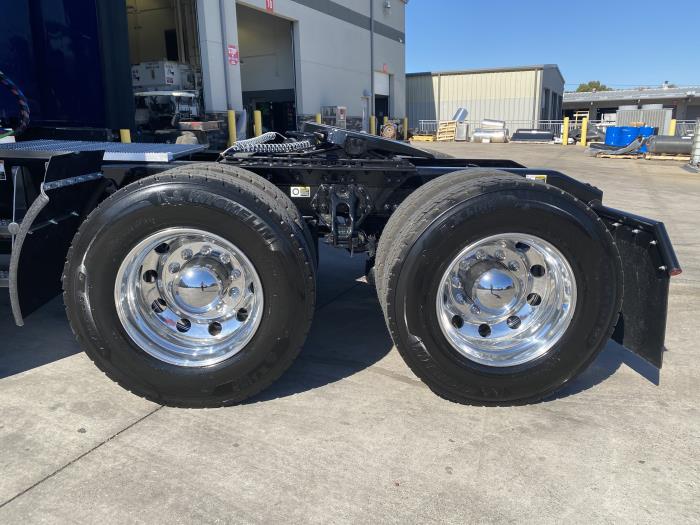 2024 Peterbilt 579-23