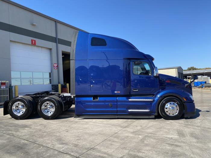 2024 Peterbilt 579-9