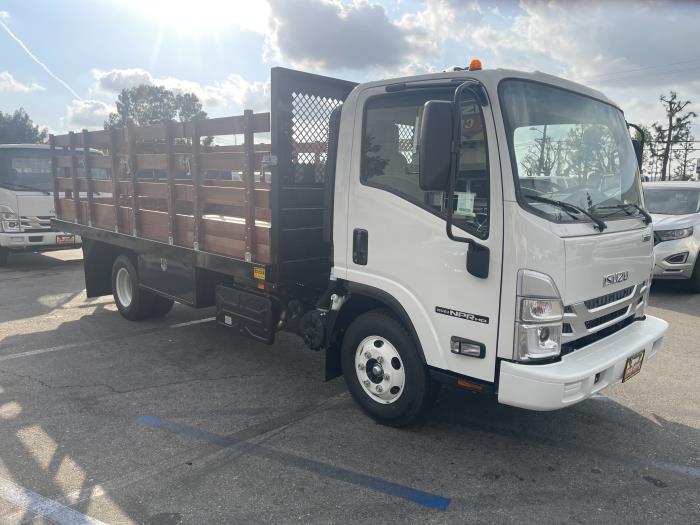 2024 Isuzu NPR-HD-7