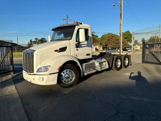 2015 Peterbilt 579-6