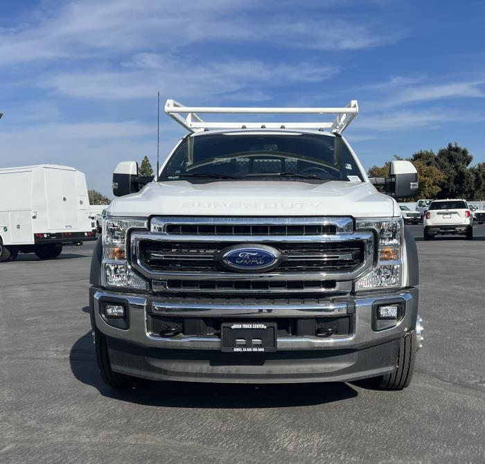 2022 Ford F-550-1