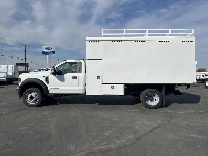 2022 Ford F-550-3