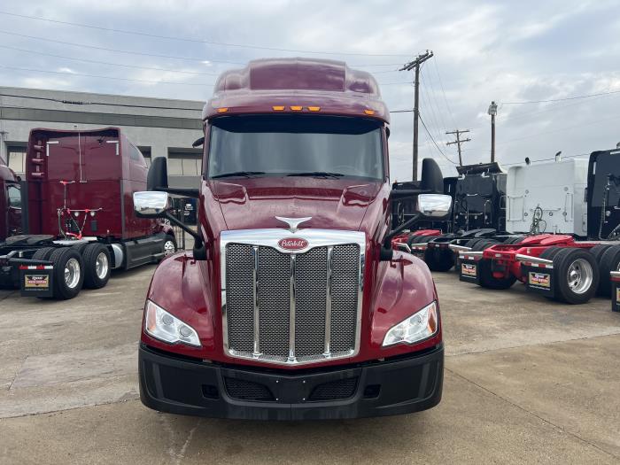 2023 Peterbilt 579-16