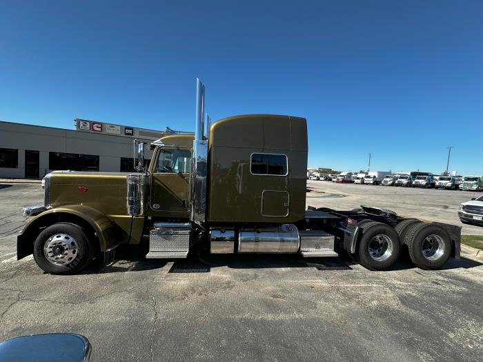 Rush Truck Centers Truck Inventory 2024 Peterbilt 389