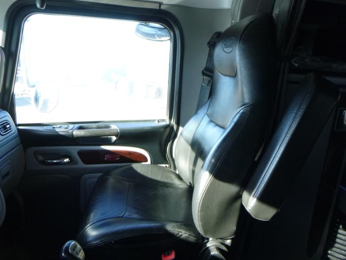21 Peterbilt Truck Seat Cushion - Aftermarket Truck Parts