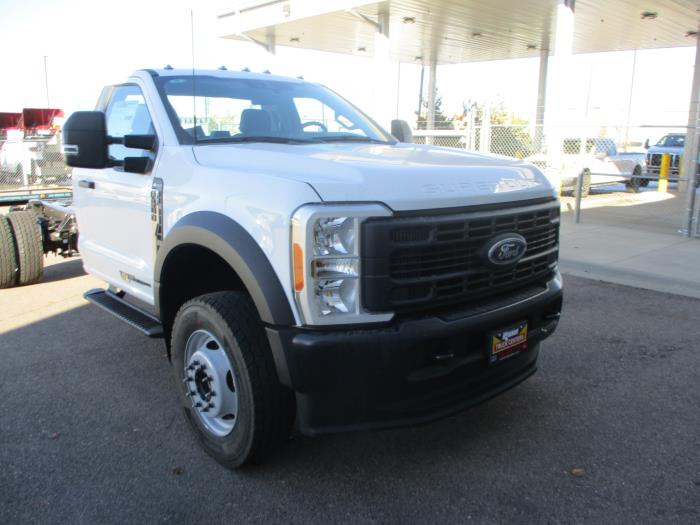 2023 Ford F-600-4