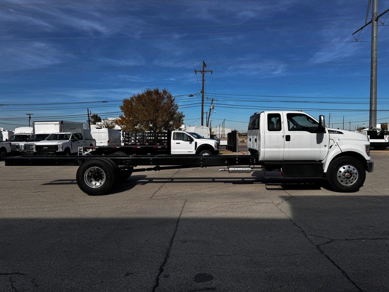 2024 Ford F-750 Super Cab DRW 4x2, Cab Chassis for sale #1649595 - photo 5