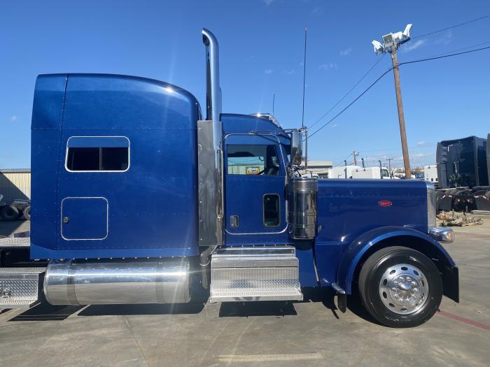 Black One Drawer Cabinet With Refrigerator & Microwave For Peterbilt Driver  Side - 4 State Trucks