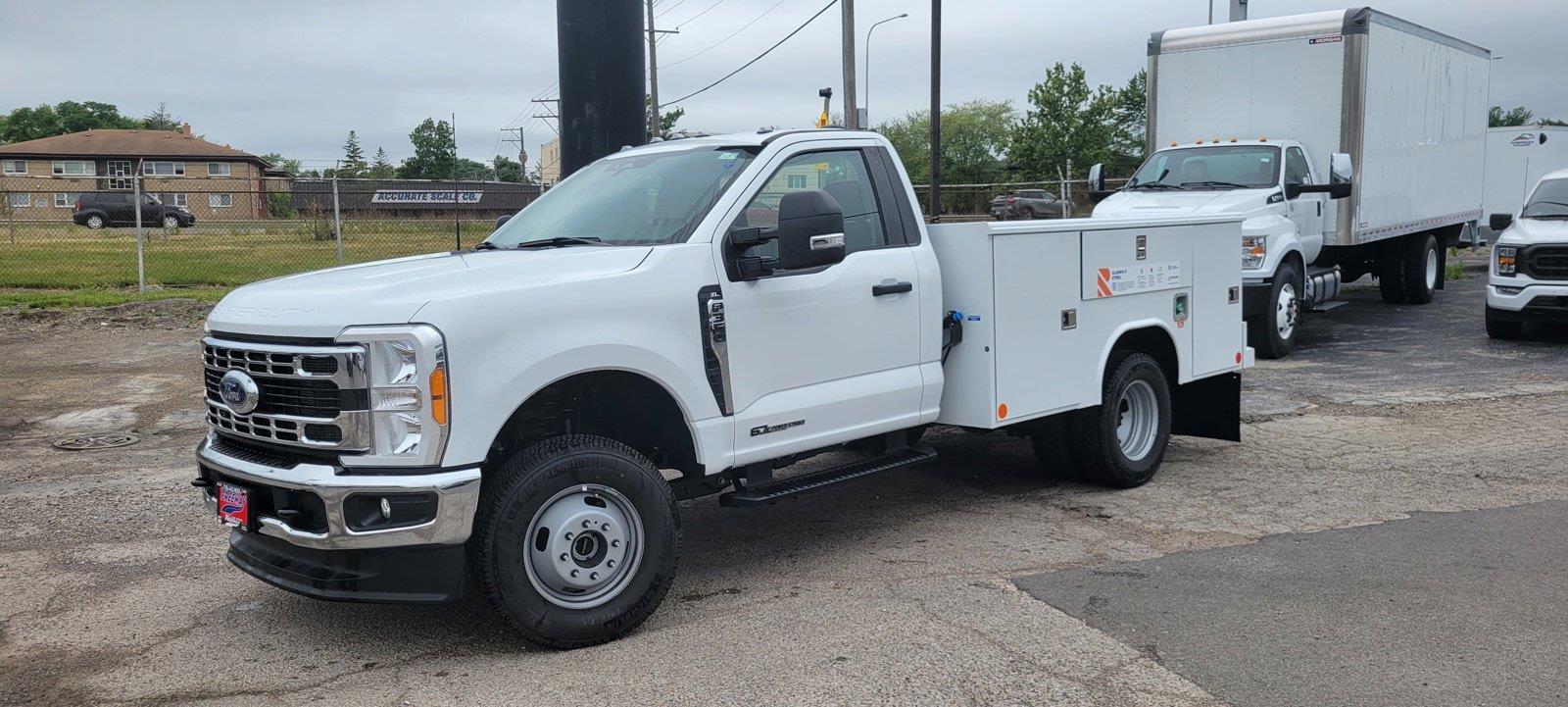 2023 Ford F-350 Regular Cab DRW 4x4, Reading Classic II Steel Service Truck for sale #1704825 - photo 4