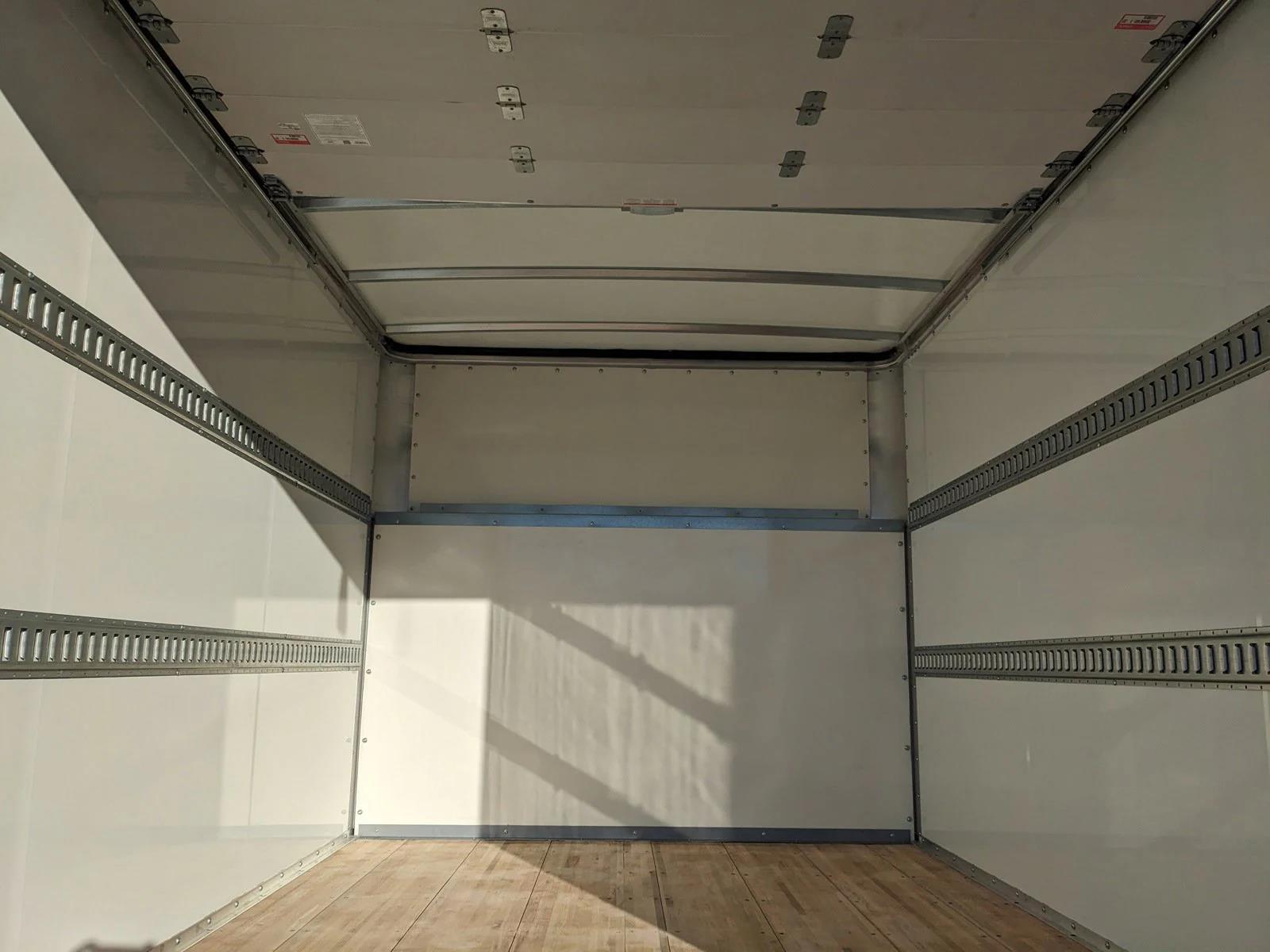 2024 Ford E-350 RWD, Wabash Cargo XL Box Van for sale #1704926 - photo 12