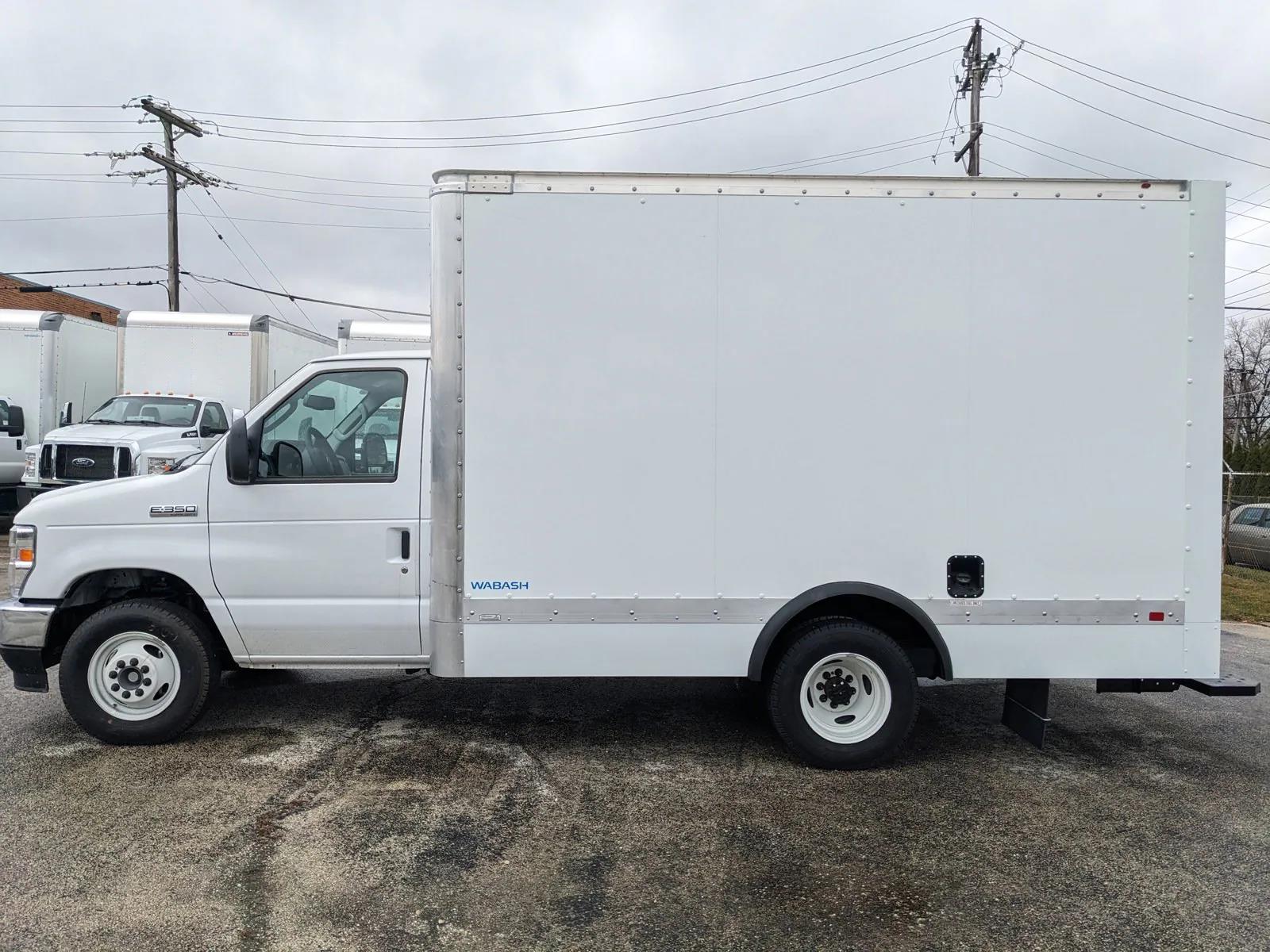 2024 Ford E-350 RWD, Wabash Cargo Box Van for sale #1704930 - photo 4