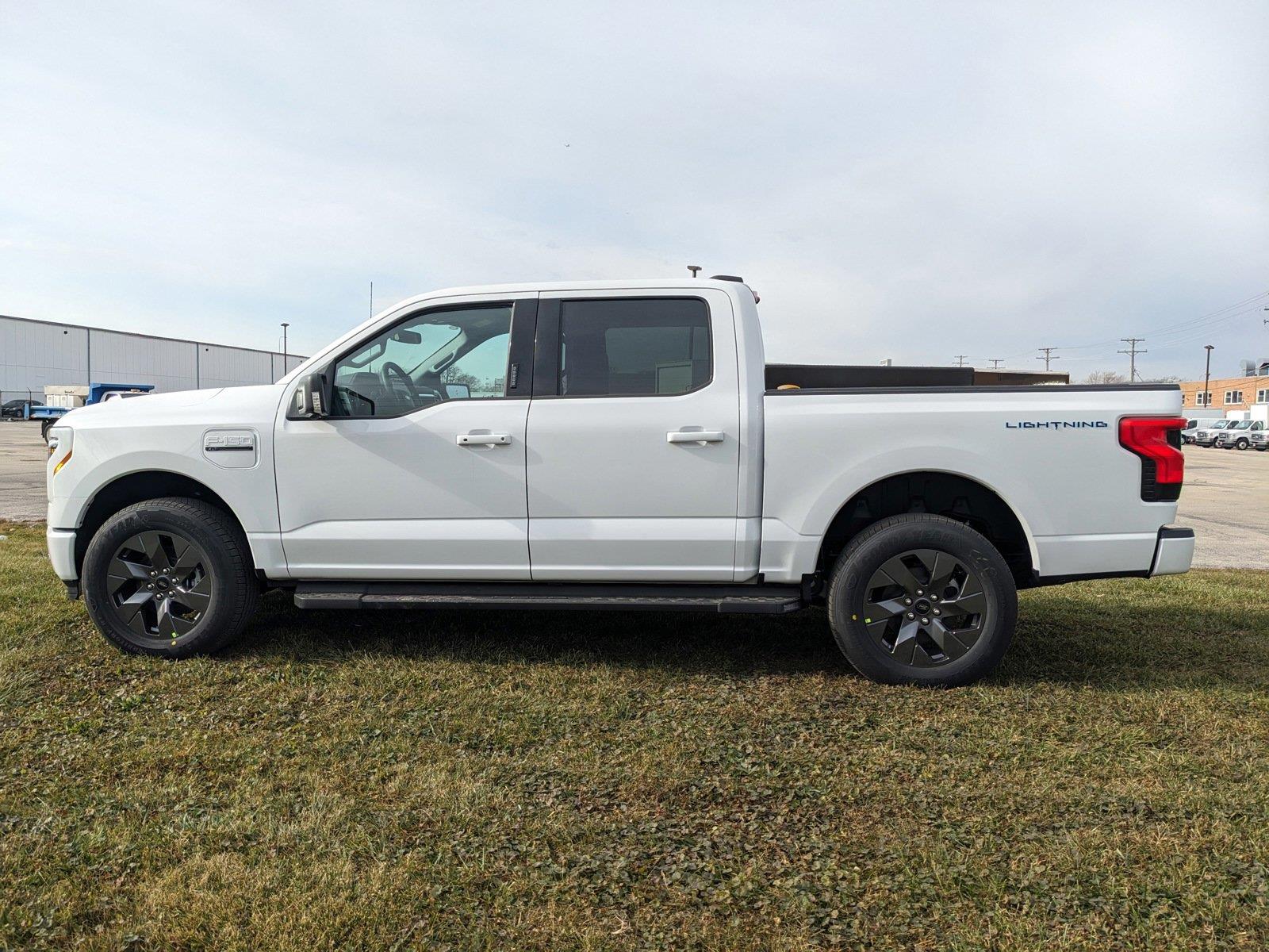 2023 Ford F-150 Lightning SuperCrew Cab AWD, Pickup for sale #1704961 - photo 7