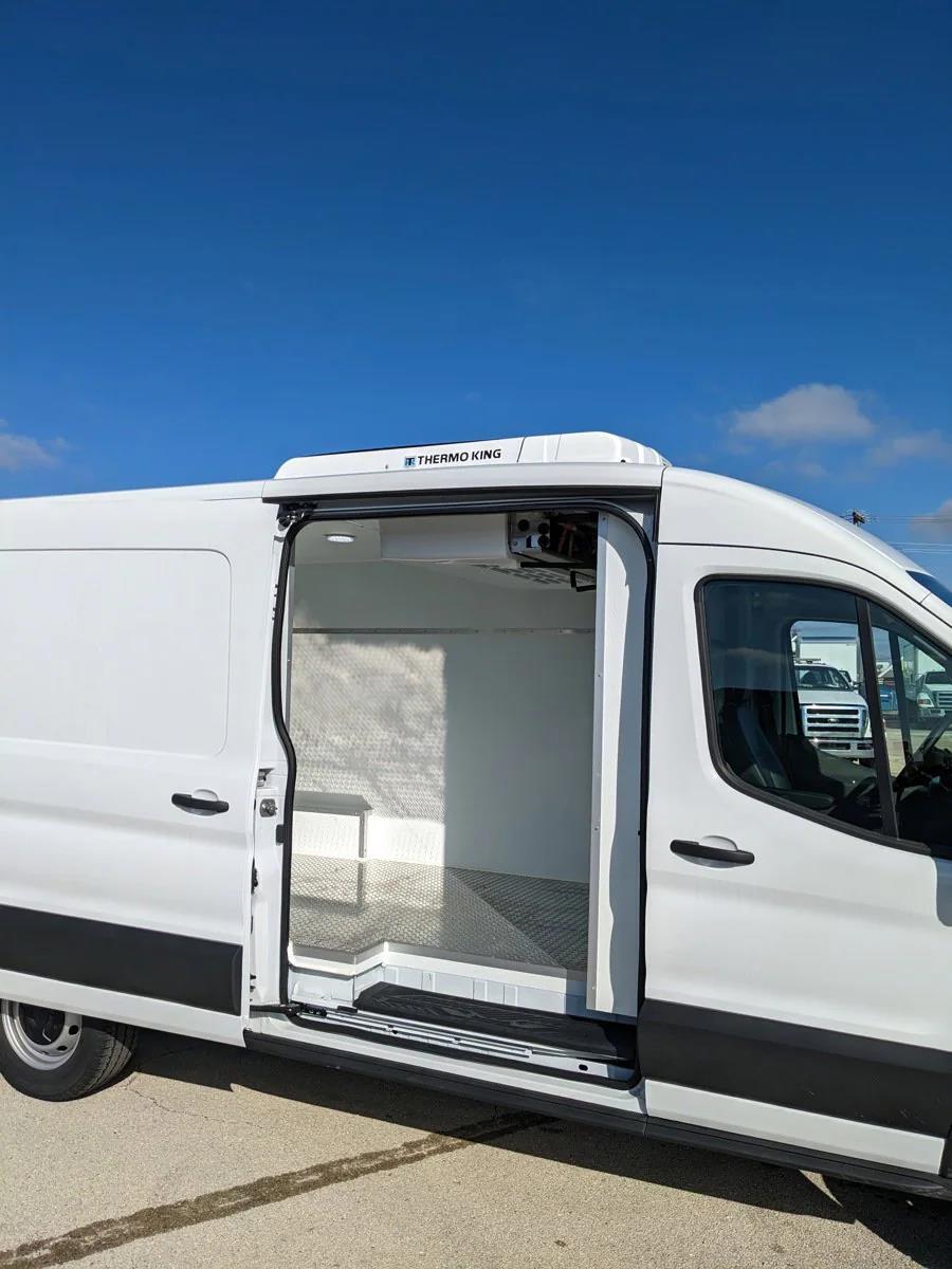 New 2023 Ford Transit 250 XL Medium Roof RWD, Refrigerated Body for sale #1704972 - photo 3