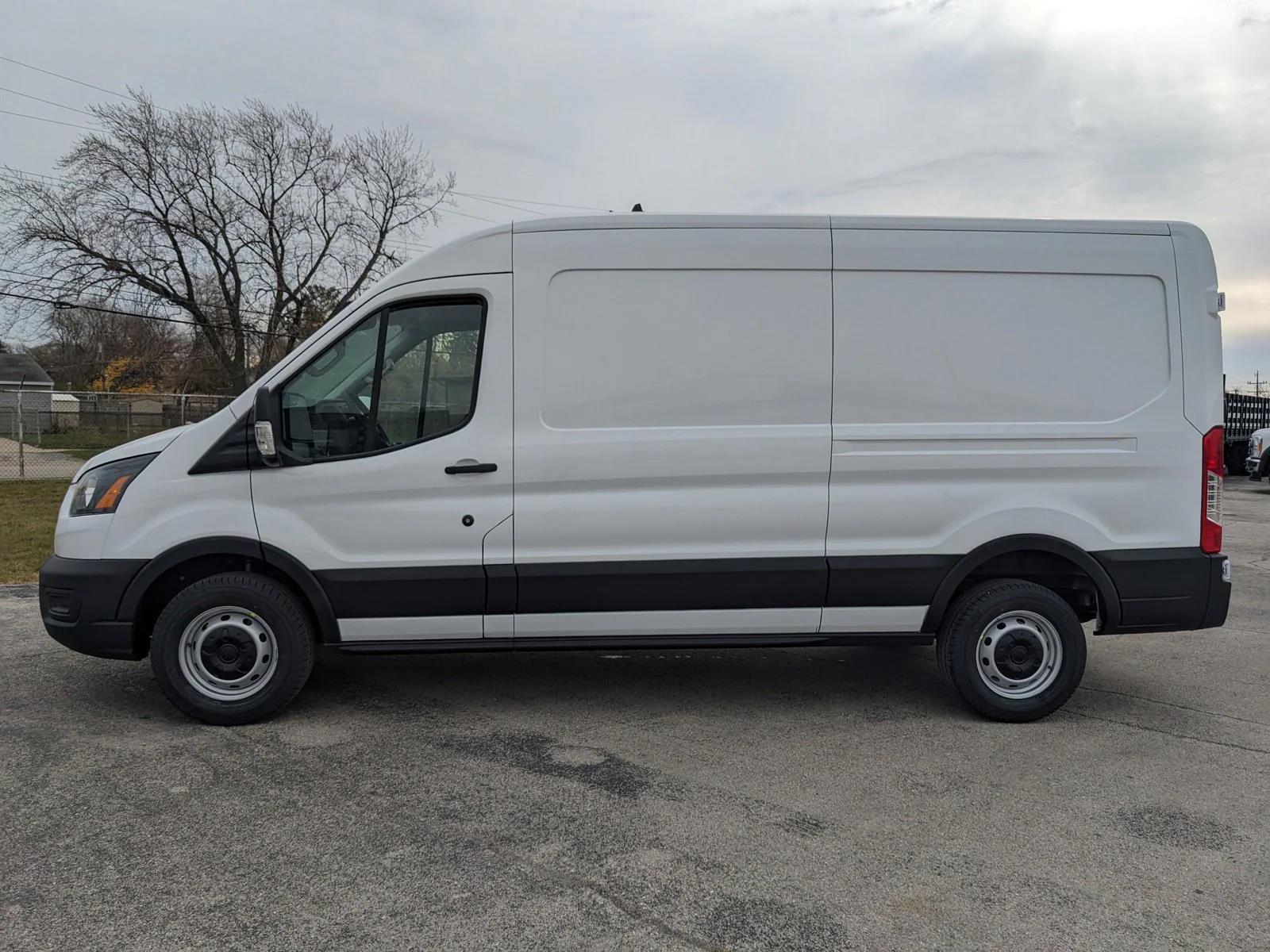 2023 Ford Transit 250 Medium Roof RWD, Empty Cargo Van for sale #1705061 - photo 5