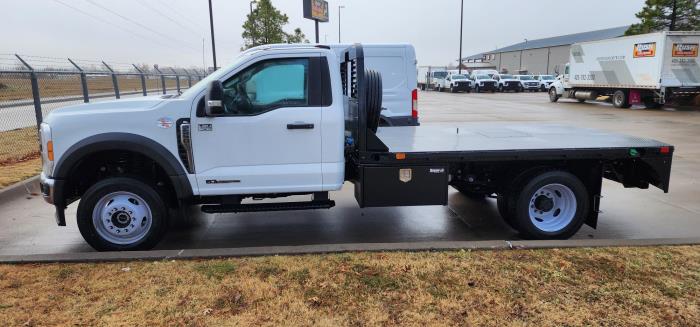 2023 Ford F-550-4