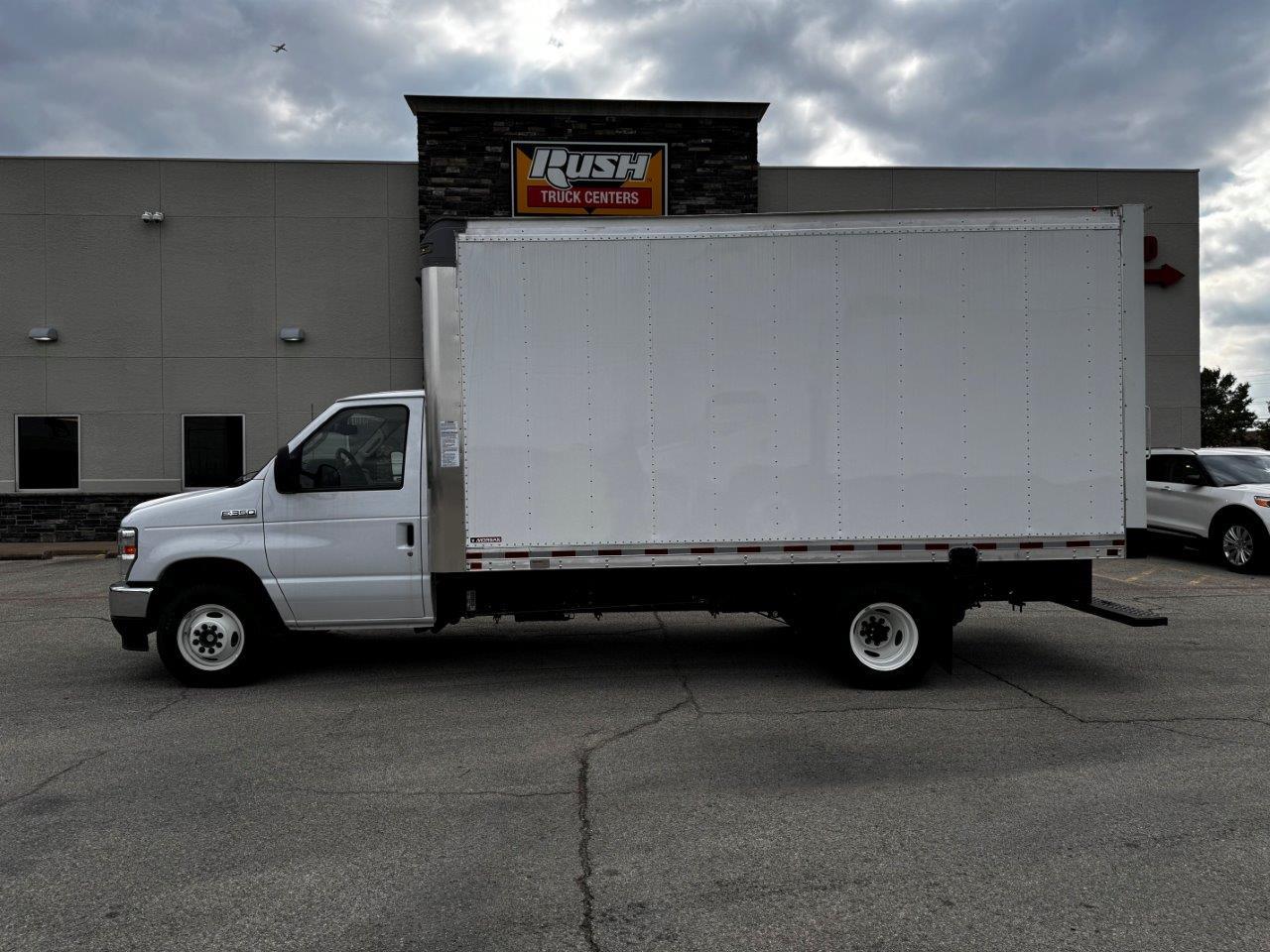 New 2024 Ford E-350 Standard RWD, 14' Morgan Truck Body Parcel Aluminum Box Van for sale #1595490 - photo 3