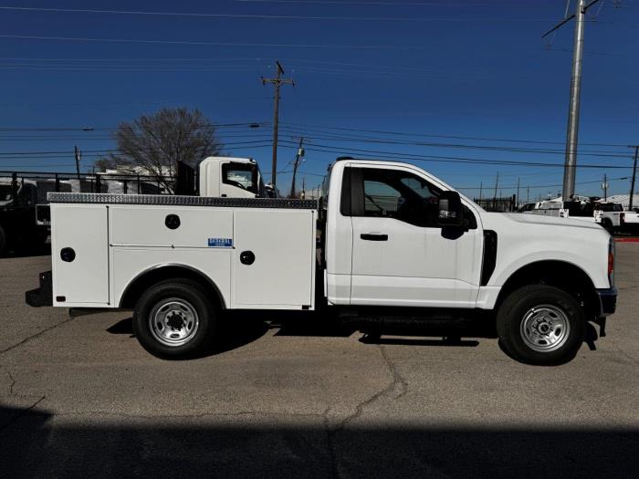2023 Ford F-250-5