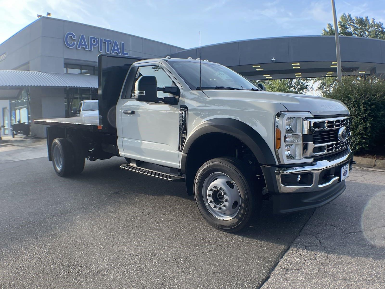 2024 Ford F-550 Regular Cab DRW 4x2, CM Truck Beds RD Model Flatbed Truck for sale #1731536 - photo 4