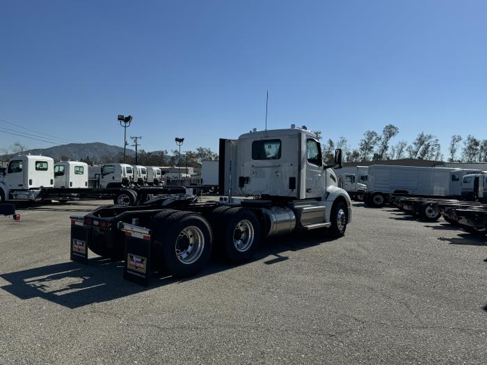 2025 Peterbilt 579-3