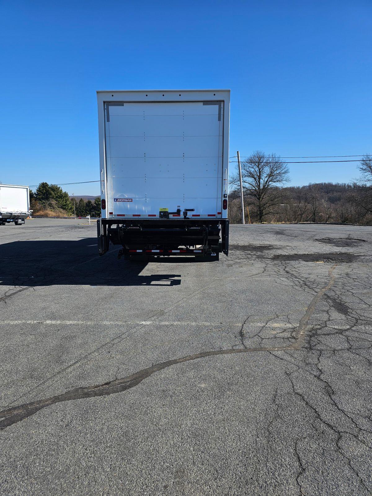 2023 Ford F-750 Super Cab DRW 4x2, Morgan Truck Body Gold Star Box Truck for sale #1531701 - photo 2