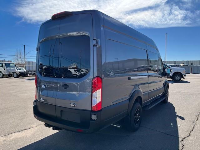 2023 Ford Transit-350-9