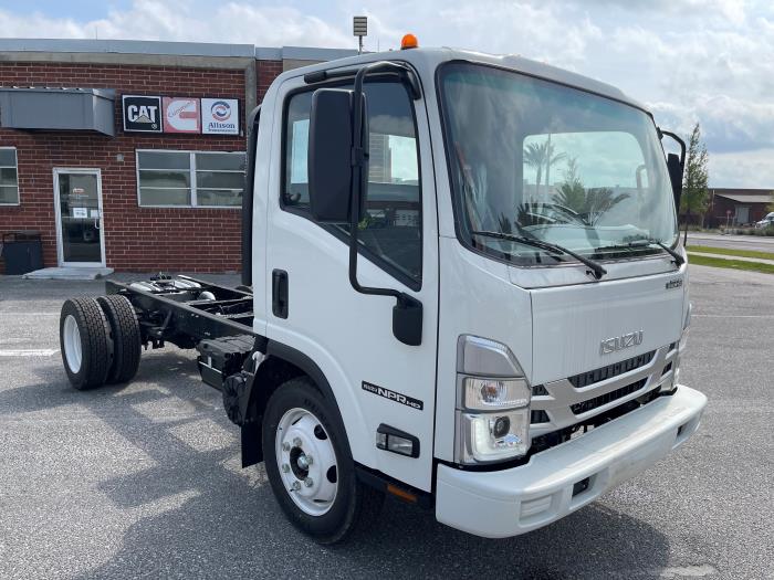 2024 Isuzu NPR-HD-4