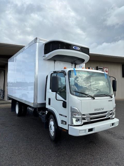 2024 Isuzu NRR-2