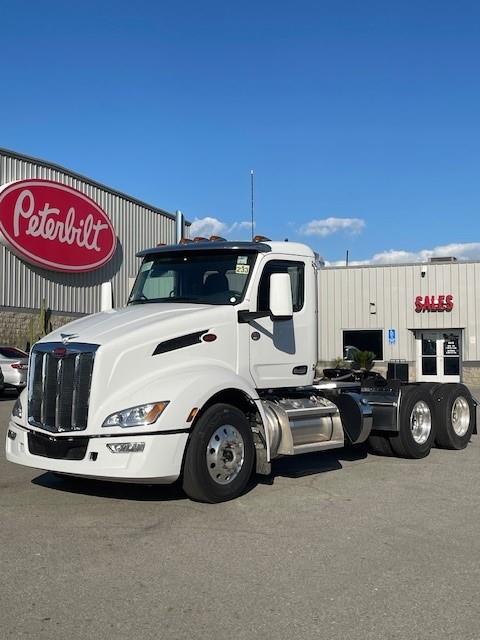 2025 Peterbilt 579-1