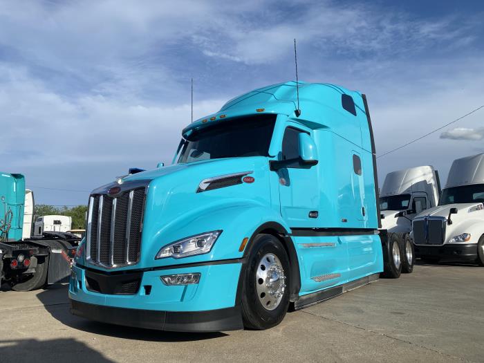 2024 Peterbilt 579-2