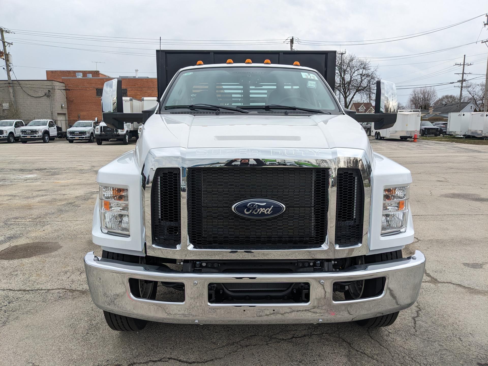 2025 Ford F-750 Regular Cab DRW 4x2, Stake Bed for sale #1731458 - photo 8