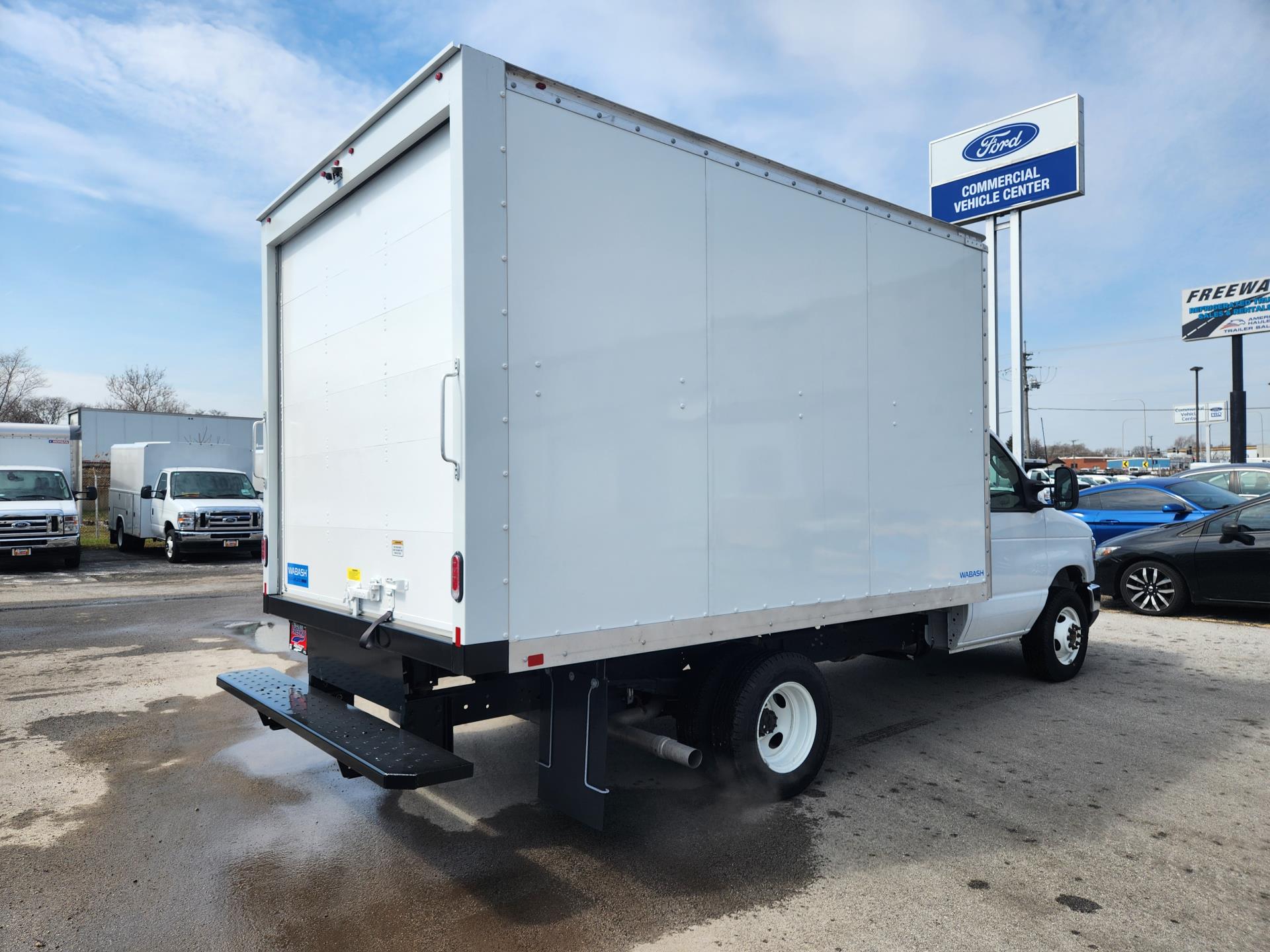 2024 Ford E-350 RWD, Wabash Cargo XL Box Van for sale #1704939 - photo 7