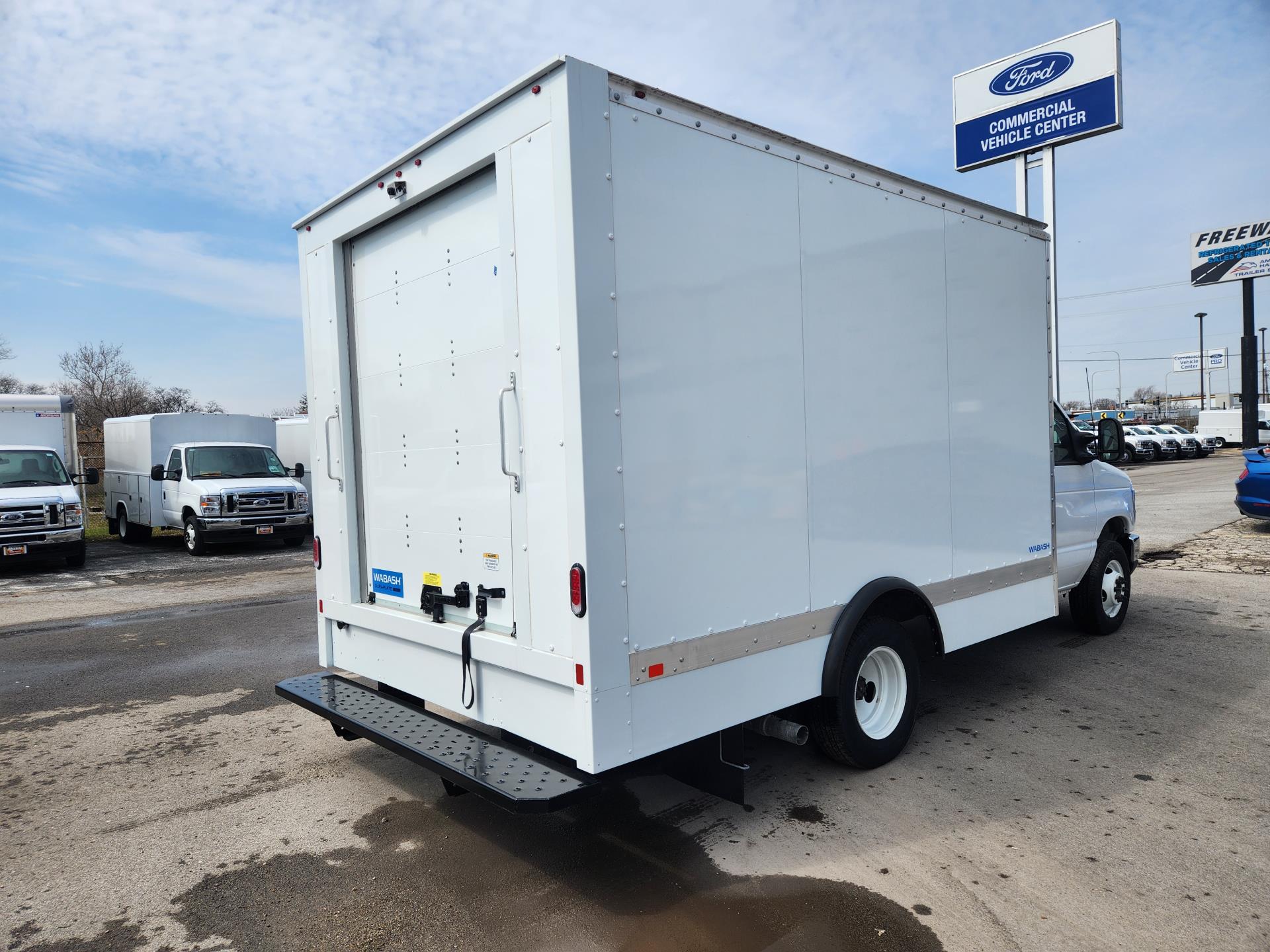 2024 Ford E-350 RWD, Wabash Cargo Box Van for sale #1704921 - photo 7