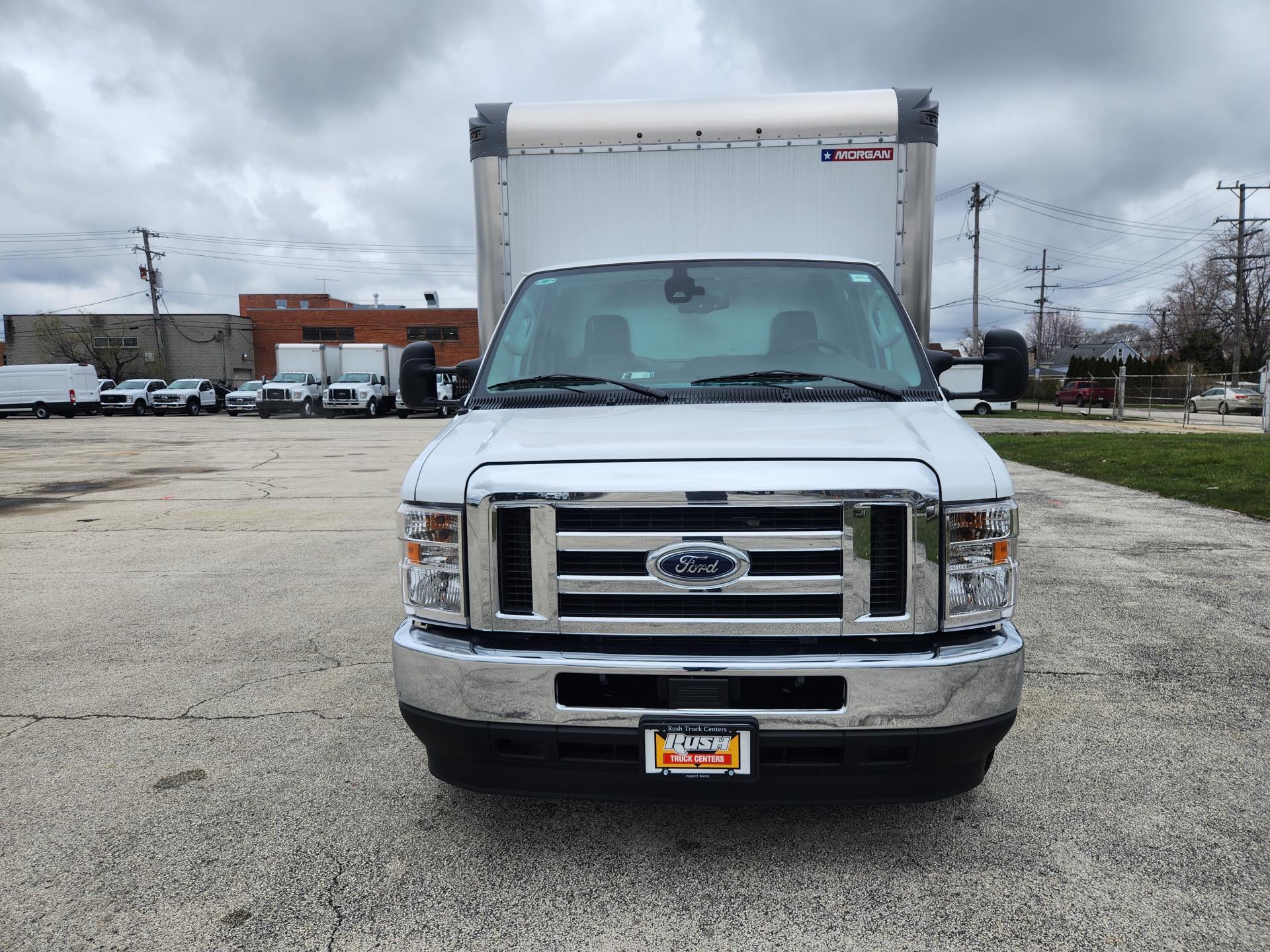 2024 Ford E-350 RWD, Box Truck for sale #1704920 - photo 3
