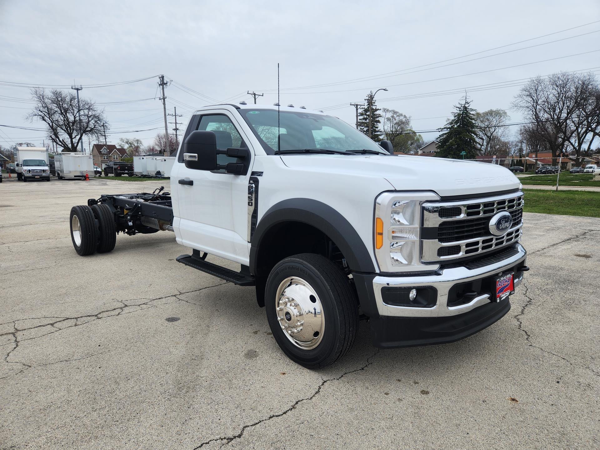 2023 Ford F-450 Regular Cab DRW 4x2, Cab Chassis for sale #1705421 - photo 5