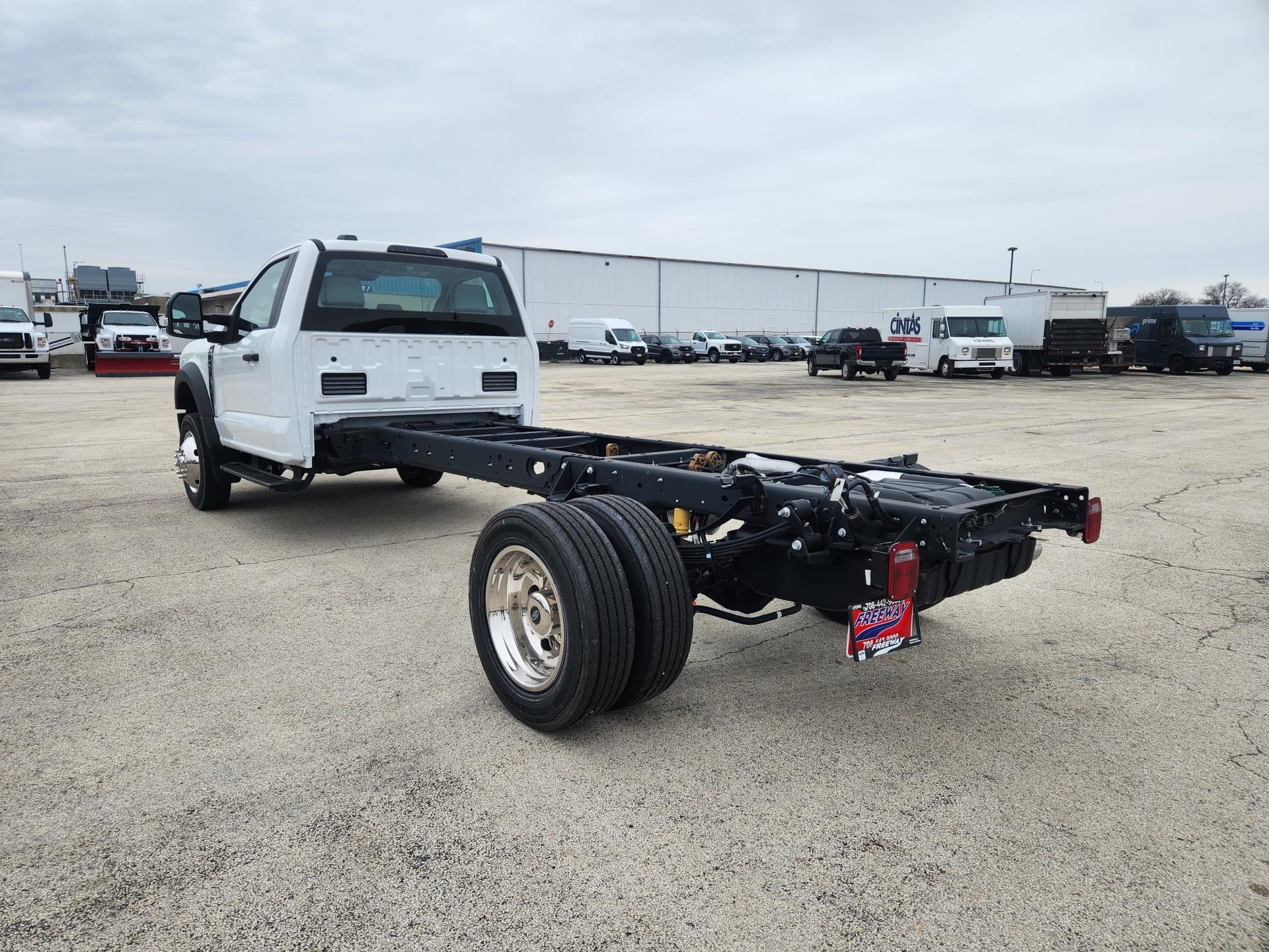 2023 Ford F-450 Regular Cab DRW 4x2, Cab Chassis for sale #1705421 - photo 2