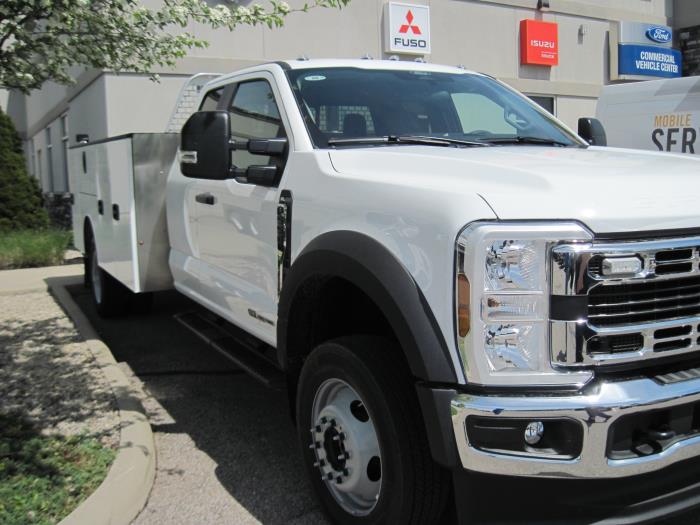 2024 Ford F-550-17