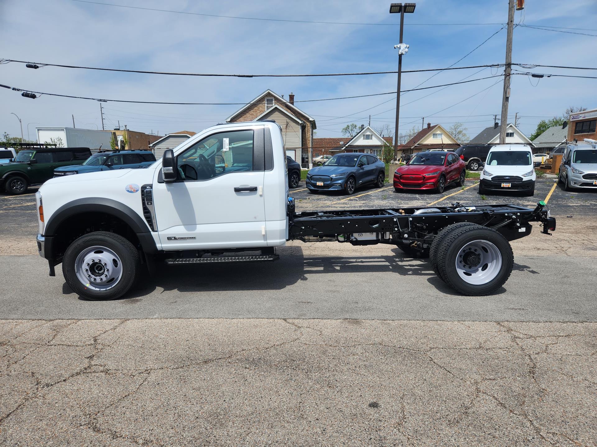 2024 Ford F-550 Regular Cab DRW 4x4, Cab Chassis for sale #1751003 - photo 3