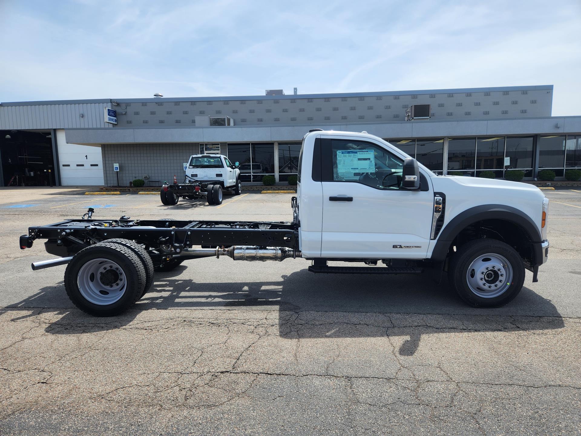 2024 Ford F-550 Regular Cab DRW 4x4, Cab Chassis for sale #1751003 - photo 6