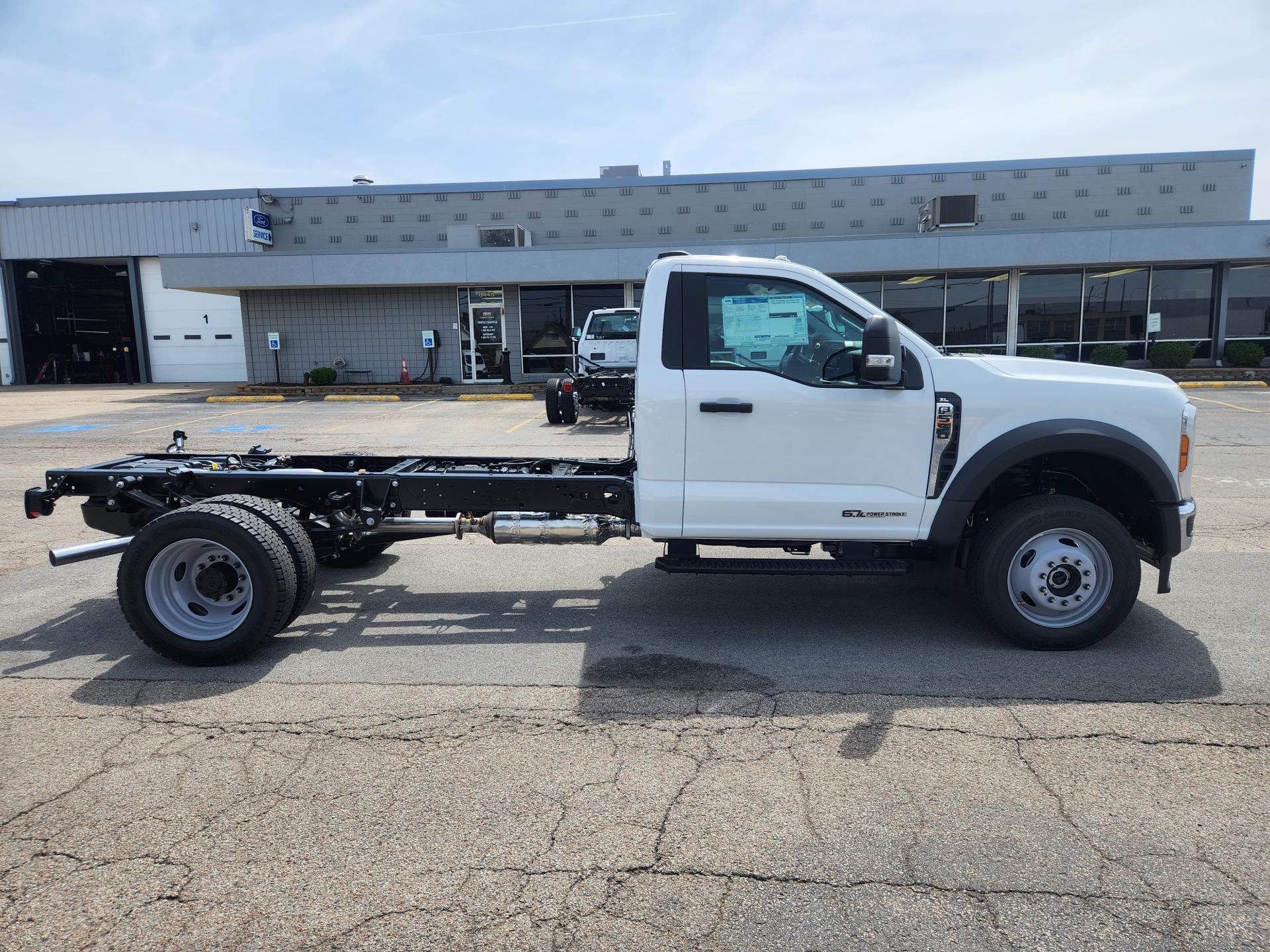 2024 Ford F-550 Regular Cab DRW 4x4, Cab Chassis for sale #1750522 - photo 6