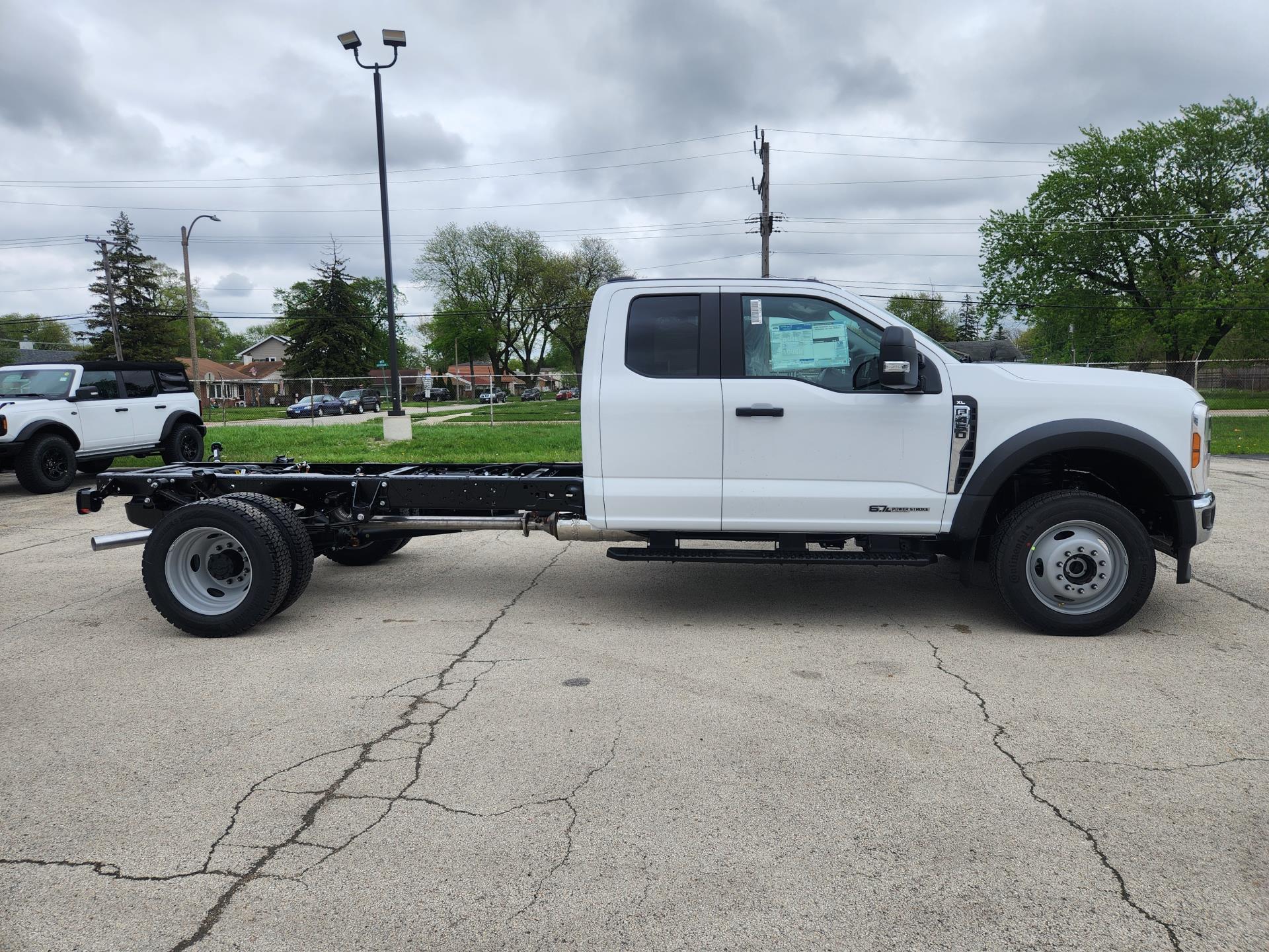 New 2024 Ford F-450 XL Super Cab 4x4, Cab Chassis for sale #1758457 - photo 6